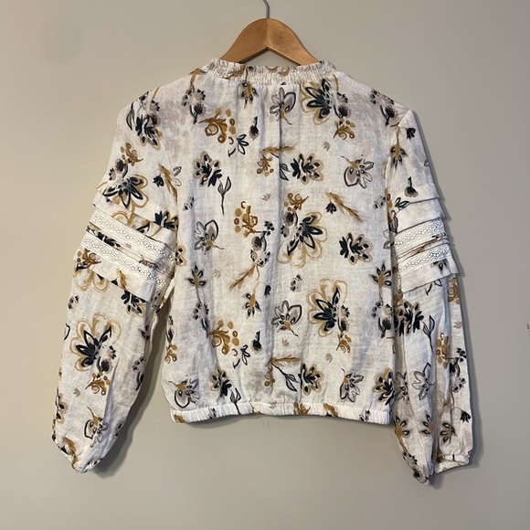 Jessica Simpson Cotton Floral Balloon Sleeve Peasant Top - Picture 8 of 9